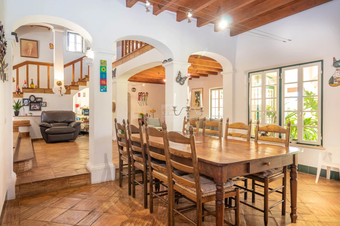 Moradia T5 para Venda em Mexilhoeira Grande Foto 8