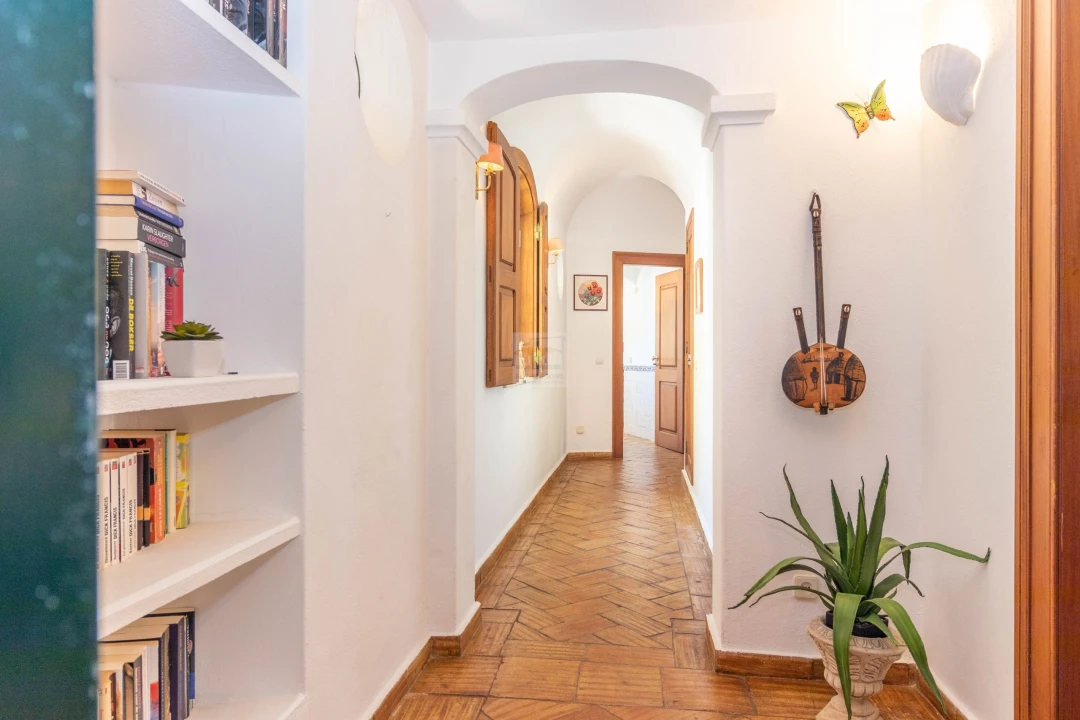 Moradia T5 para Venda em Mexilhoeira Grande Foto 14