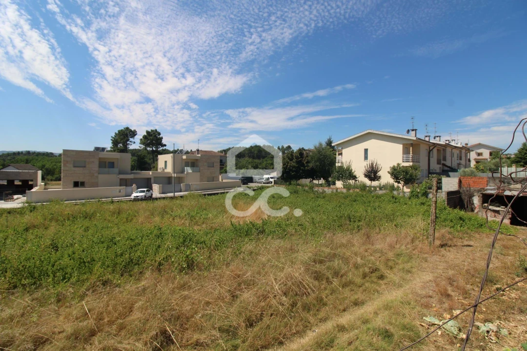 Moradia T4 para Venda em Santa Maria Maior Foto 33