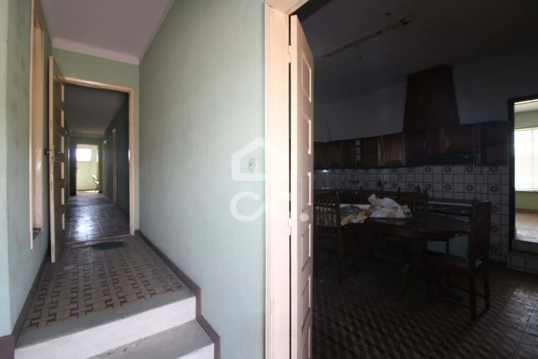 Moradia T4 para Venda em Santa Maria Maior Foto 29