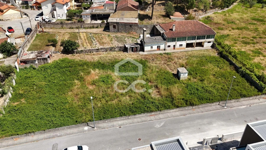 Moradia T4 para Venda em Santa Maria Maior Foto 8