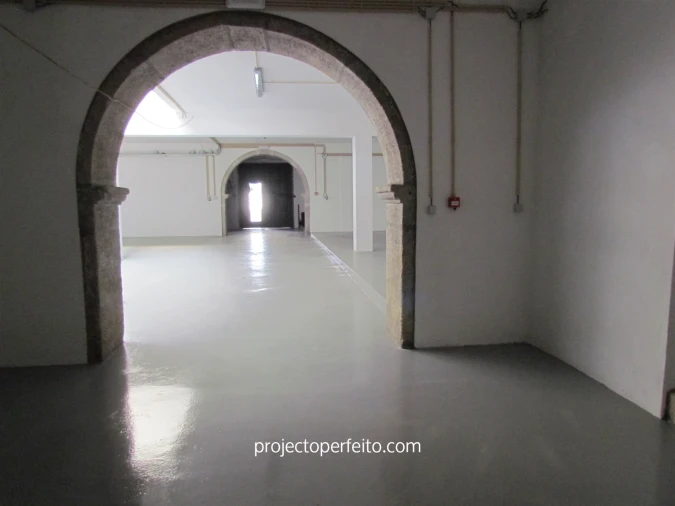 Armazém para Arrendamento em Fânzeres e São Pedro da Cova Foto 12