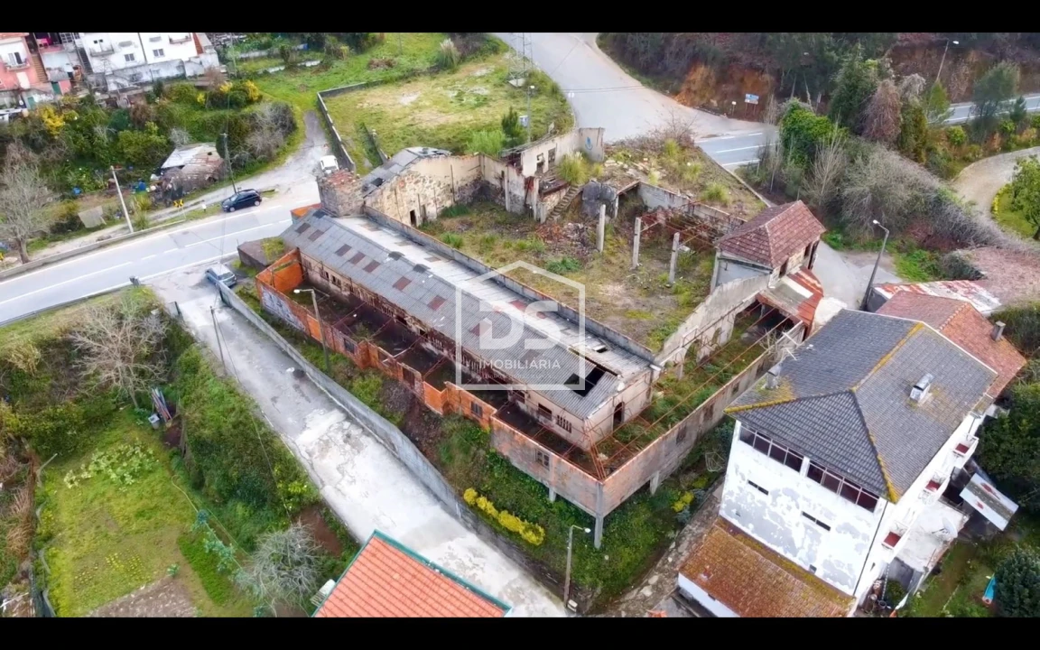 Armazém para Venda em Gondomar (São Cosme), Valbom e Jovim Foto 1