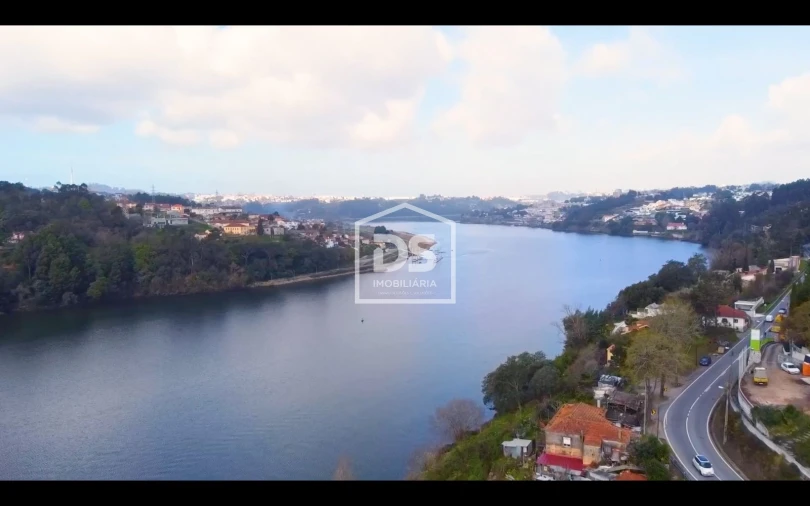 Armazém para Venda em Gondomar (São Cosme), Valbom e Jovim Foto 7