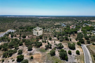 Terreno para Venda em Santo Estêvão