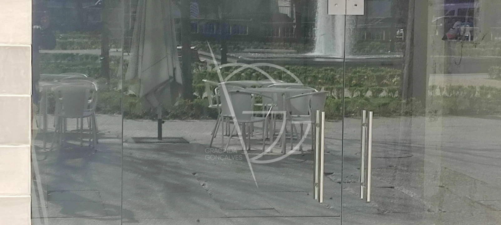 Loja para Arrendamento em Caldas de Vizela (São Miguel e São João) Foto 4