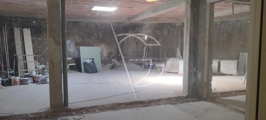 Loja para Arrendamento em Caldas de Vizela (São Miguel e São João) Foto 8