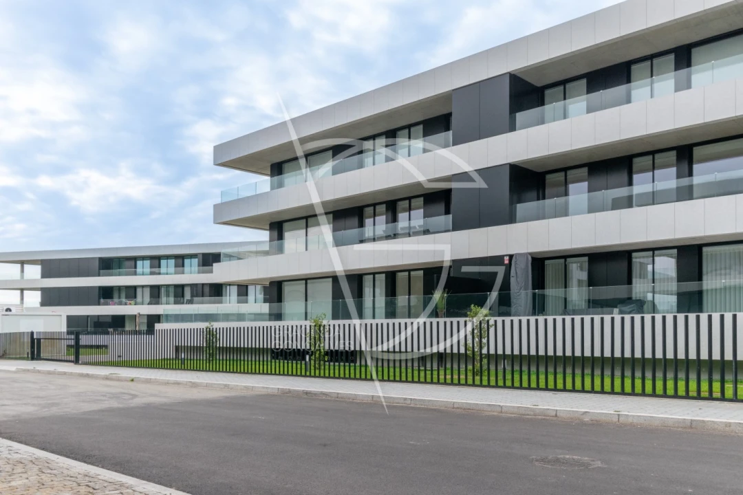 Apartamento T1 para Venda em Canidelo Foto 1