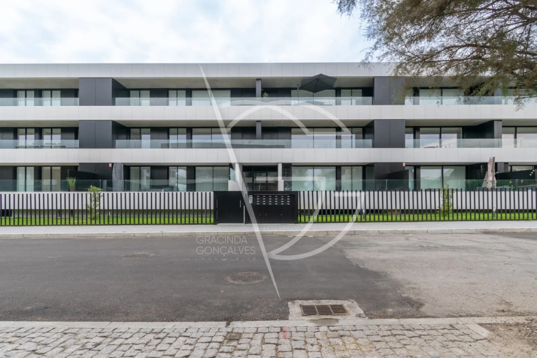 Apartamento T1 para Venda em Canidelo Foto 27