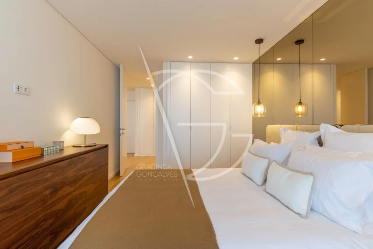 Apartamento T1 para Venda em Canidelo Foto 23