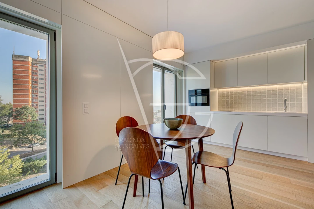 Apartamento T1 para Arrendamento em Aldoar, Foz do Douro e Nevogilde Foto 7