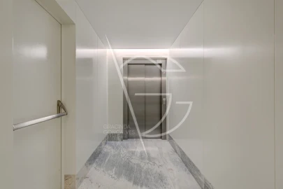 Apartamento T1 para Arrendamento em Aldoar, Foz do Douro e Nevogilde