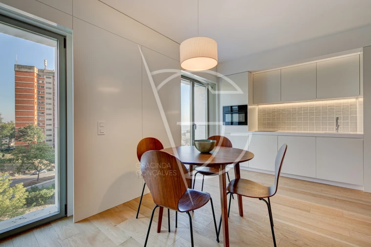 Apartamento T1 para Arrendamento em Aldoar, Foz do Douro e Nevogilde Foto 7