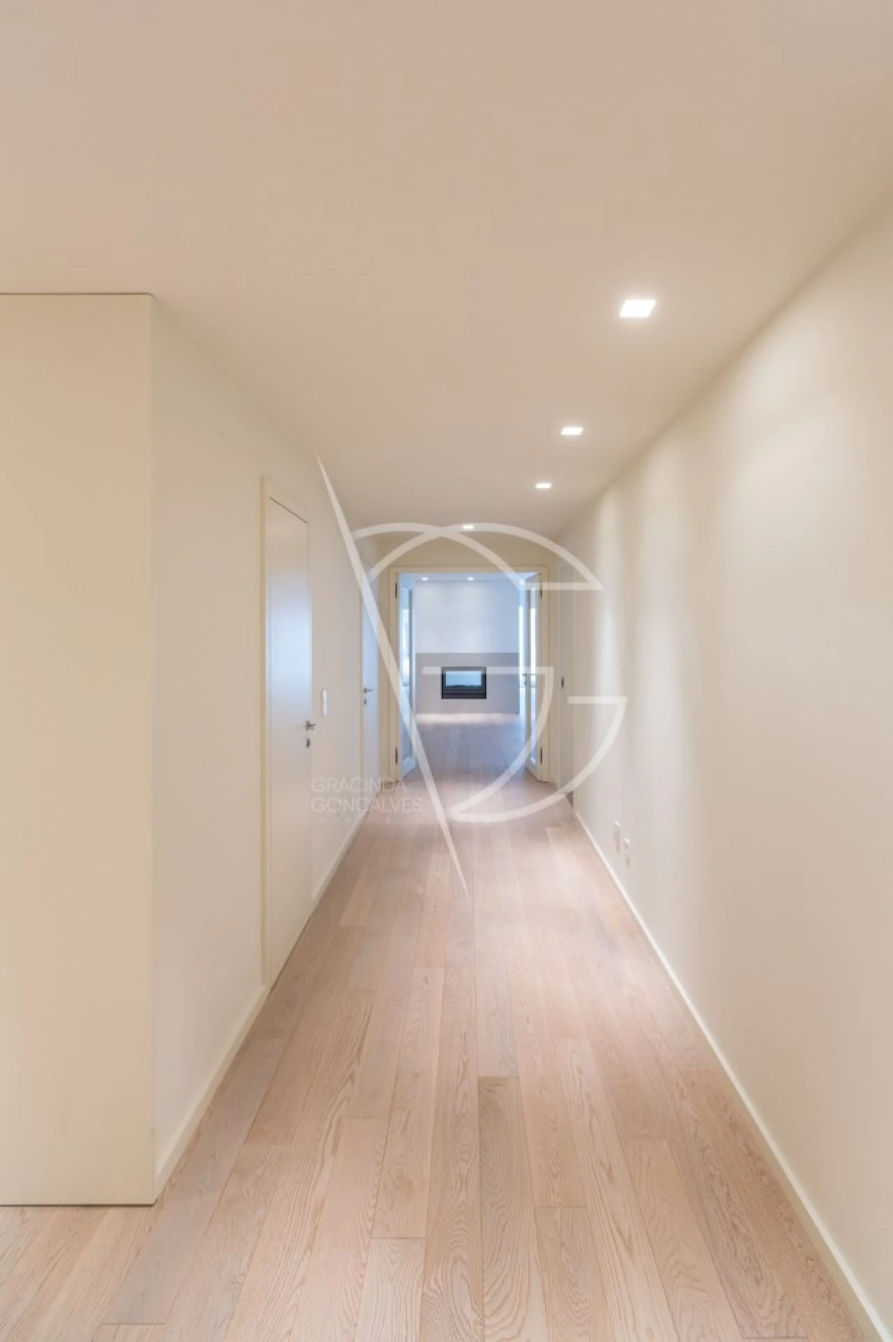 Apartamento T4 para Venda em Bonfim Foto 14