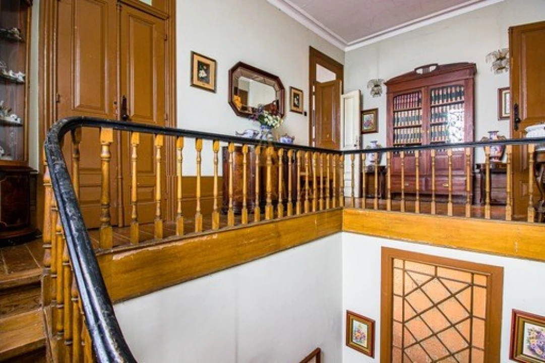 Moradia T9 para Venda em Bonfim Foto 8