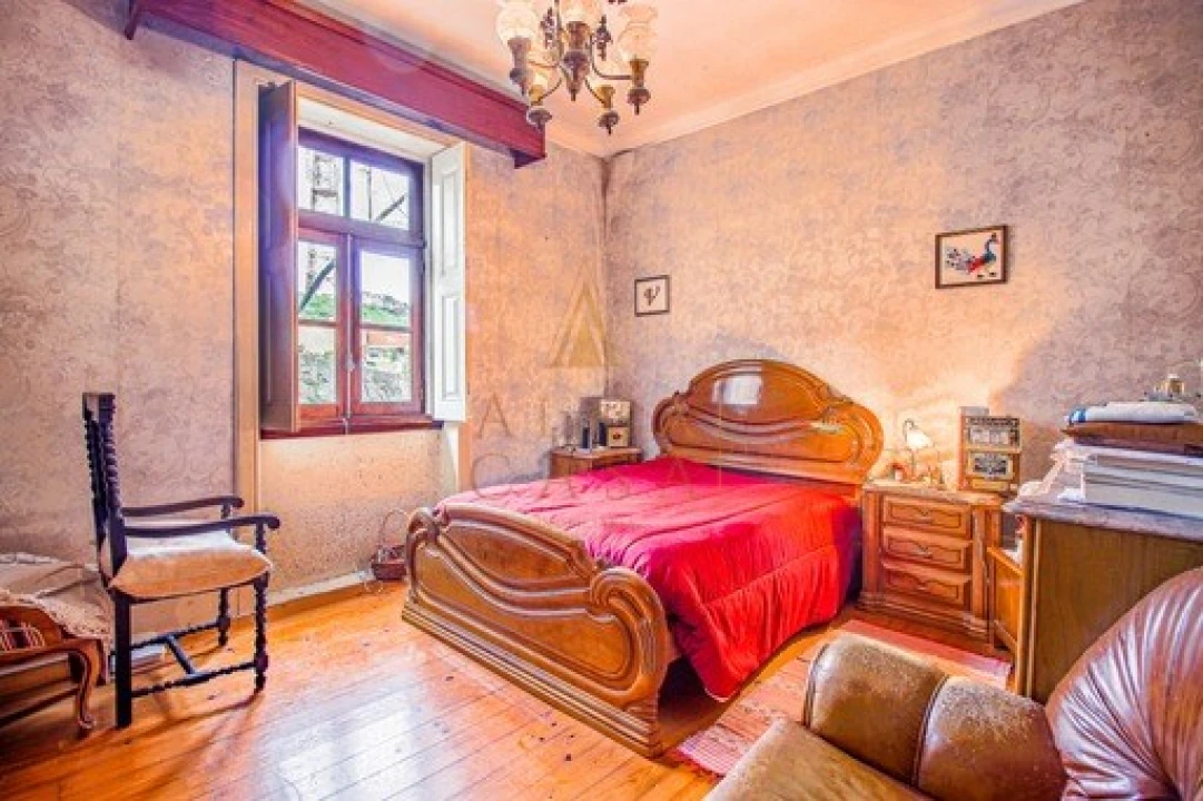 Moradia T9 para Venda em Bonfim Foto 13