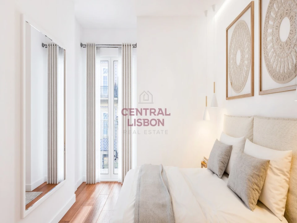 Apartamento T2 para Venda em Cedofeita, Santo Ildefonso, Sé, Miragaia, São Nicolau e Vitória Foto 2
