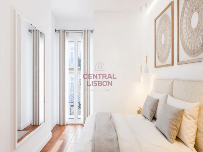 Apartamento T2 para Venda em Cedofeita, Santo Ildefonso, Sé, Miragaia, São Nicolau e Vitória Foto 2