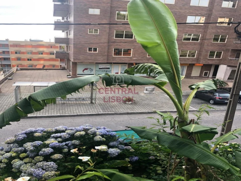 Terreno para Venda em Mafamude e Vilar do Paraíso Foto 10