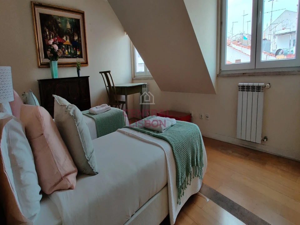 Apartamento T2 para Venda em Misericórdia Foto 14