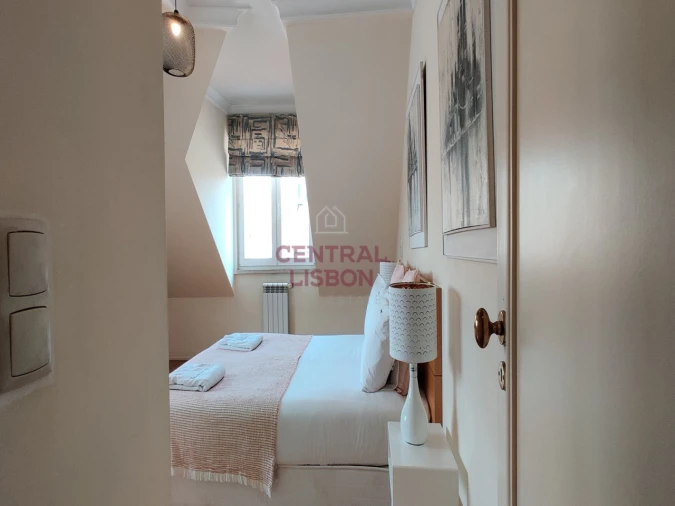 Apartamento T2 para Venda em Misericórdia Foto 9