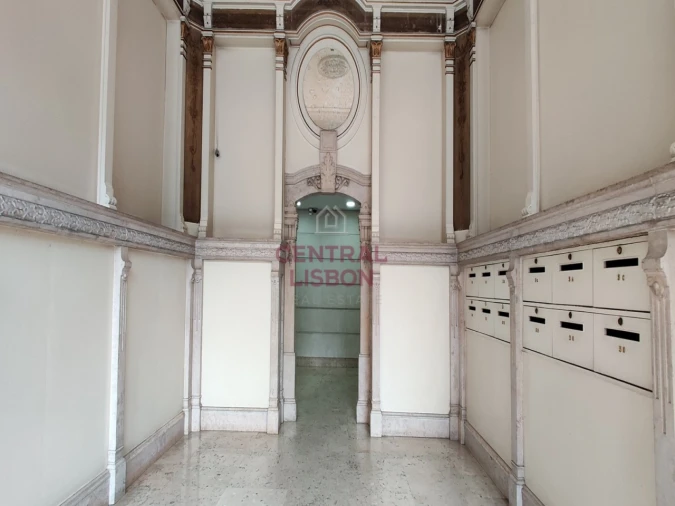 Apartamento T2 para Venda em Misericórdia Foto 20