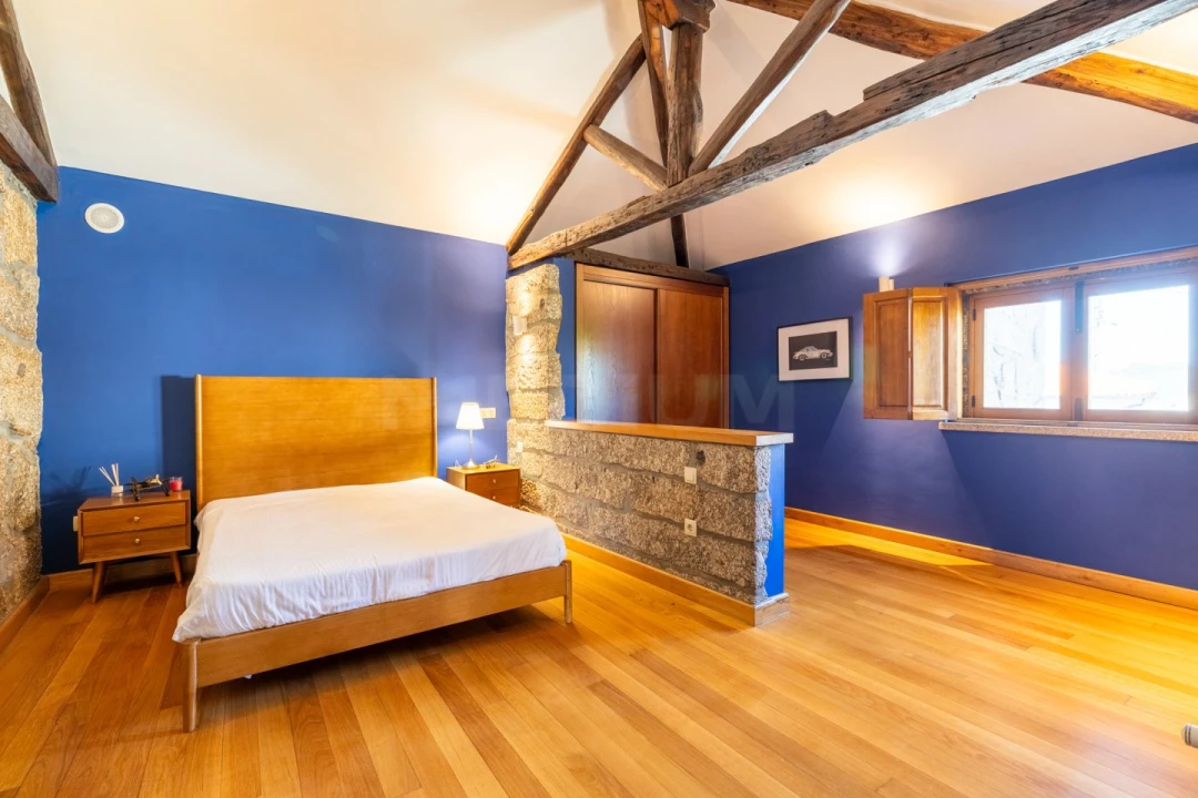 Moradia T5 para Venda em Vale (São Cosme), Telhado e Portela Foto 23