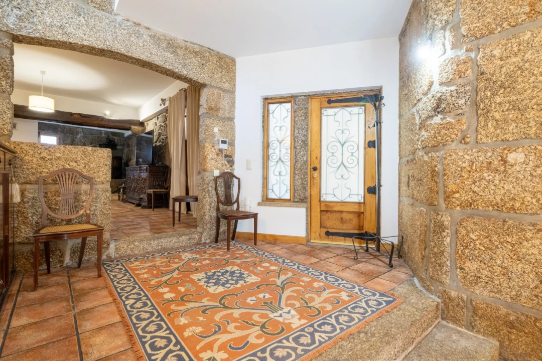 Moradia T5 para Venda em Vale (São Cosme), Telhado e Portela Foto 36