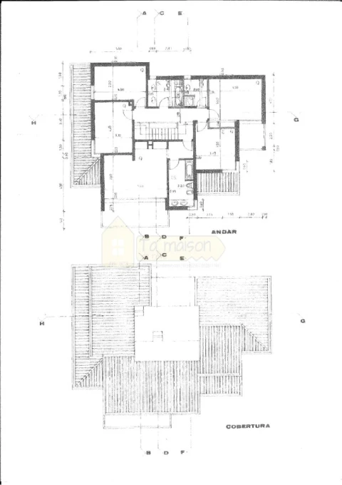 Moradia T5 para Venda em Quarteira