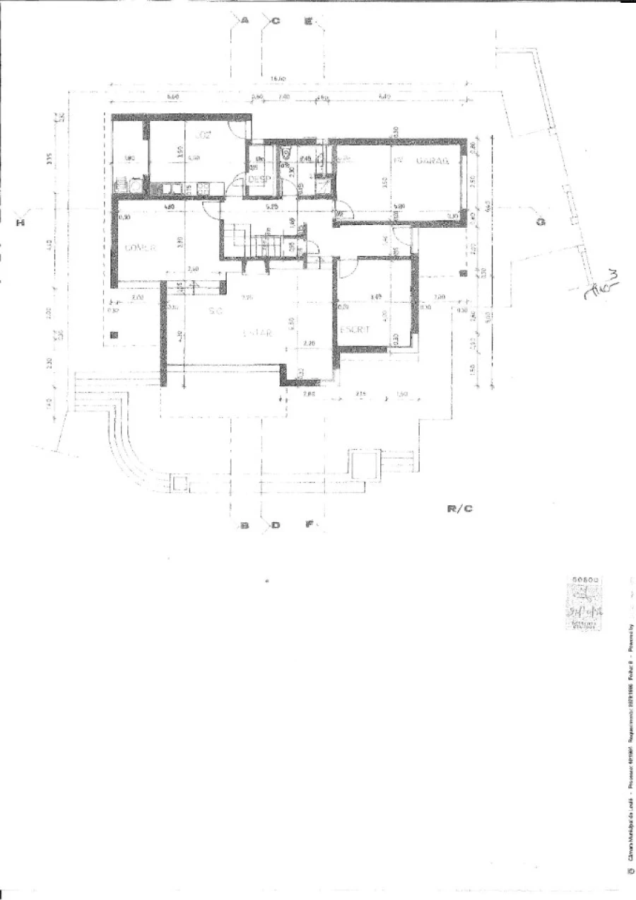 Moradia T5 para Venda em Quarteira Planta 1