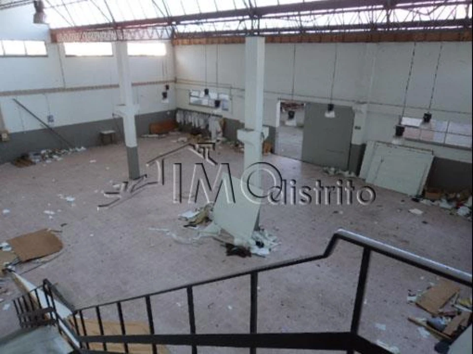 Armazém para Arrendamento em Sé e São Lourenço Foto 5