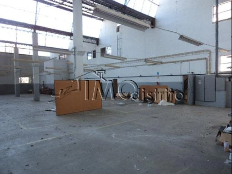 Armazém para Arrendamento em Sé e São Lourenço Foto 7