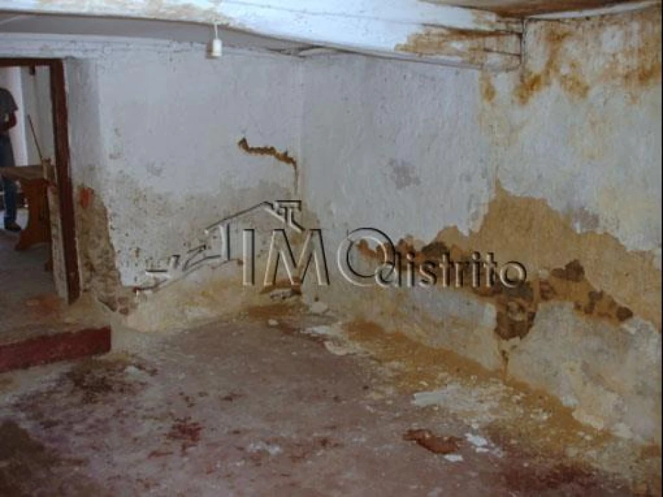 Moradia T2 para Venda em Ribeira de Nisa e Carreiras Foto 4