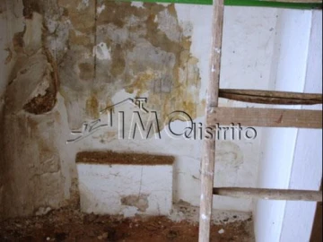 Moradia T2 para Venda em Ribeira de Nisa e Carreiras