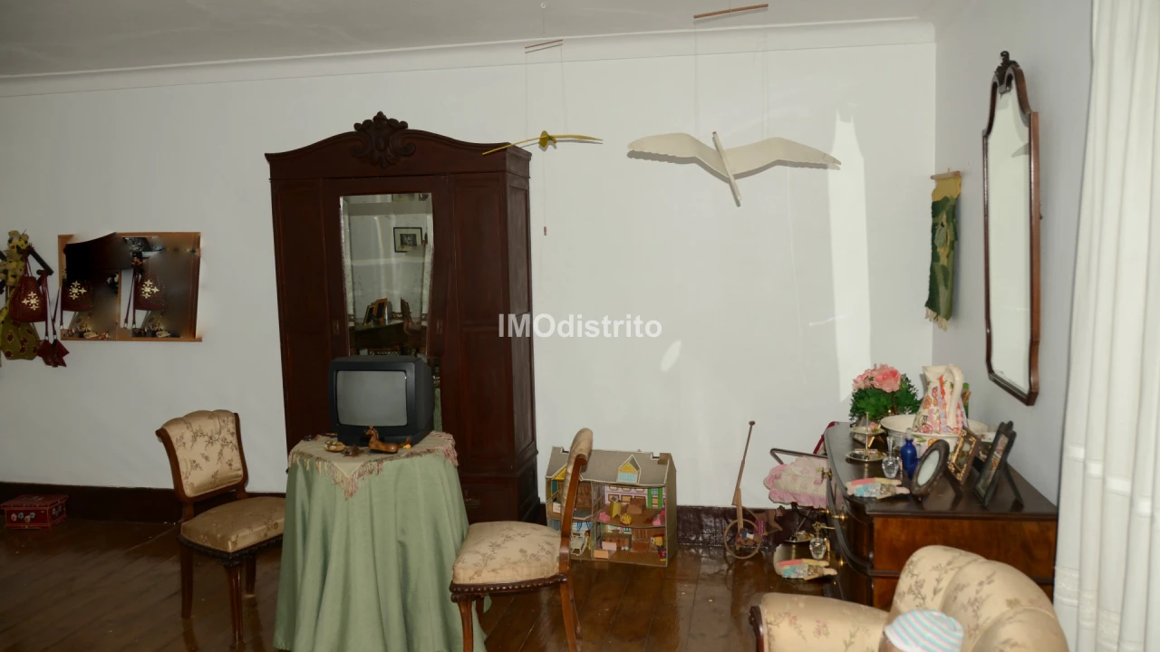 Moradia T10 para Venda em Sé e São Lourenço Foto 17