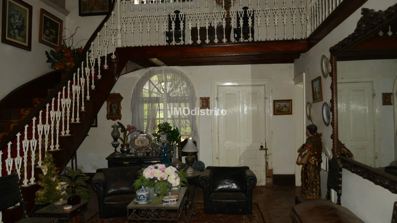 Moradia T10 para Venda em Sé e São Lourenço Foto 6