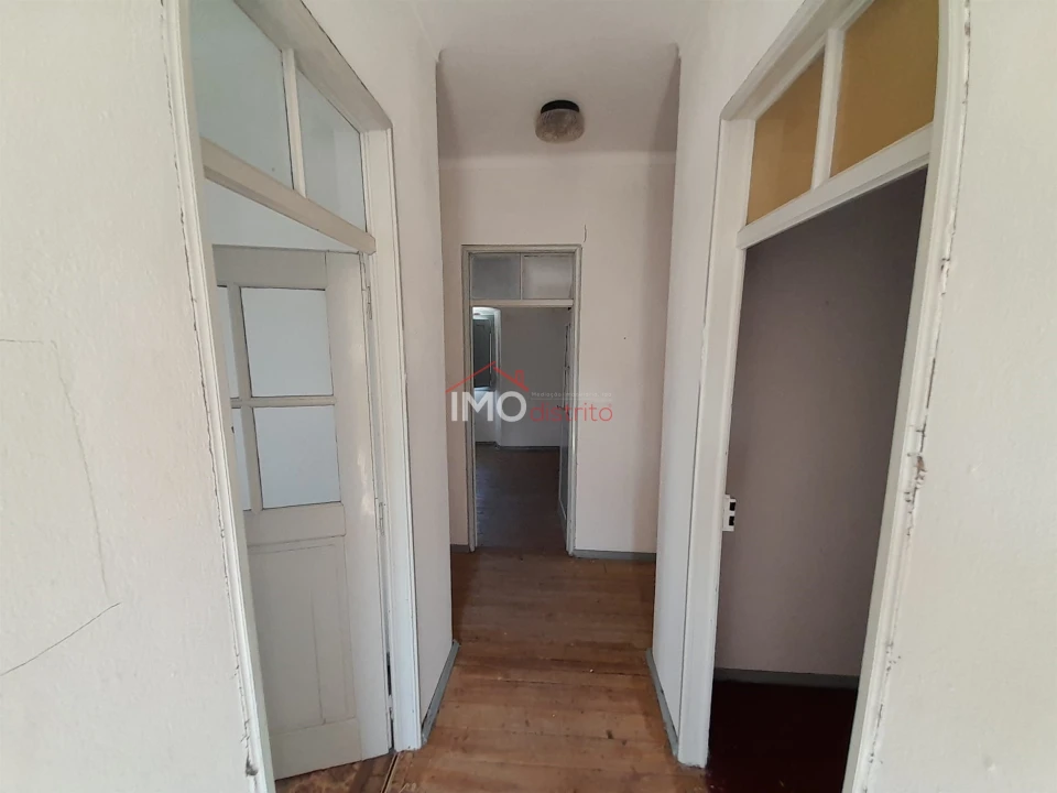 Moradia T3 para Venda em Santa Maria de Marvão Foto 18