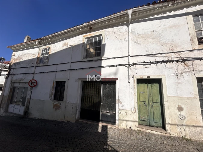 Moradia T0 para Venda em Sé e São Lourenço Foto 18