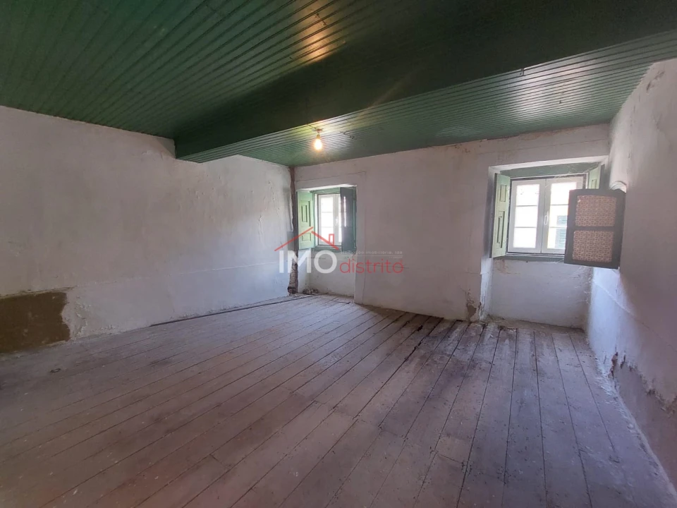 Moradia T2 para Venda em Santa Maria da Devesa Foto 19