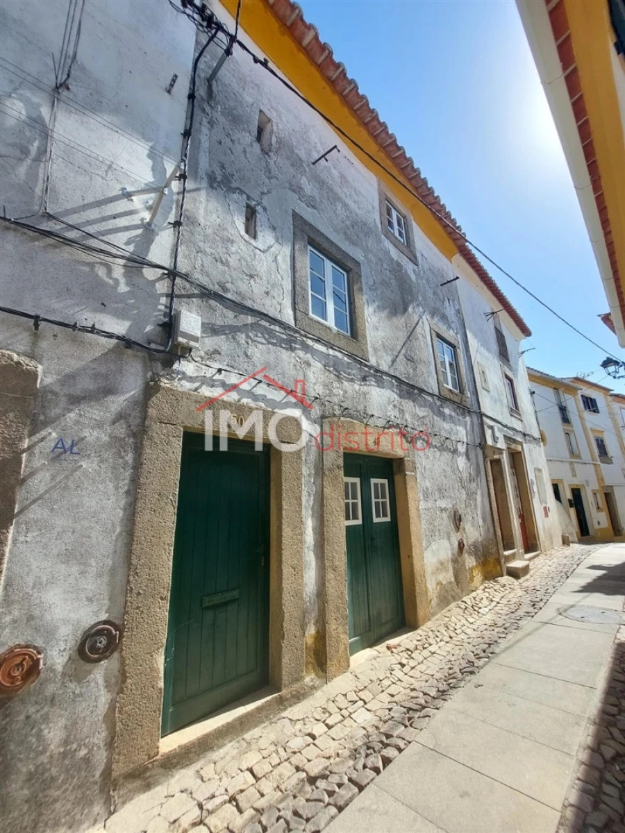 Moradia T2 para Venda em Santa Maria da Devesa