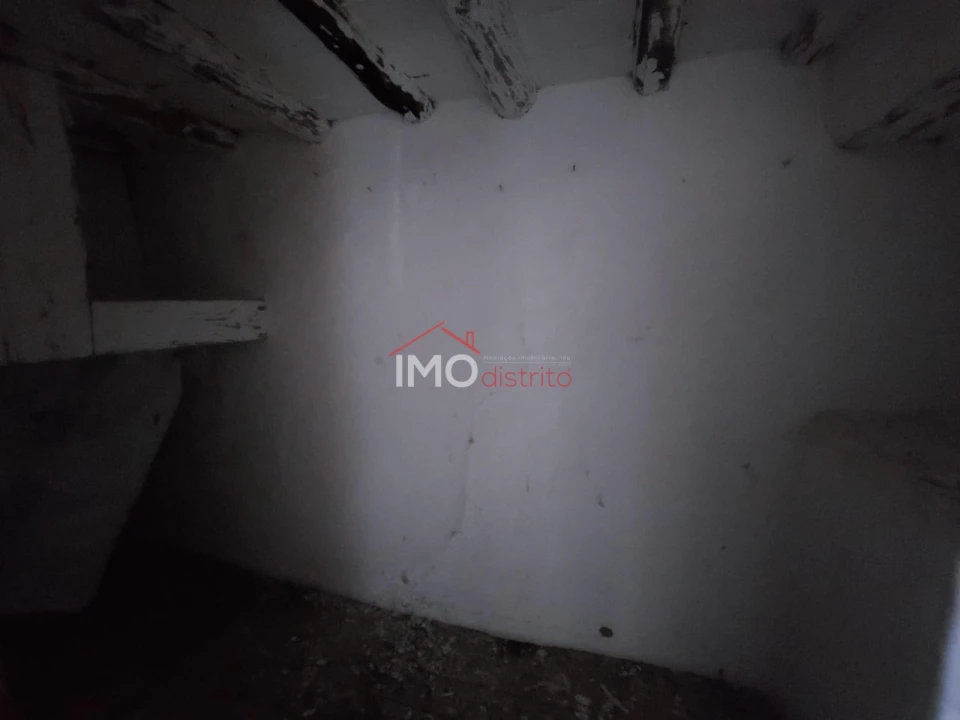 Moradia T2 para Venda em Santa Maria da Devesa Foto 10