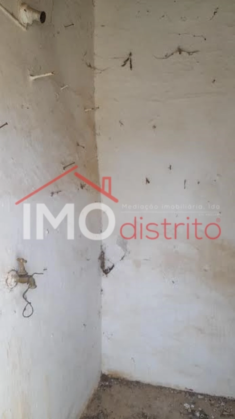 Moradia T0 para Venda em São Salvador da Aramenha Foto 6