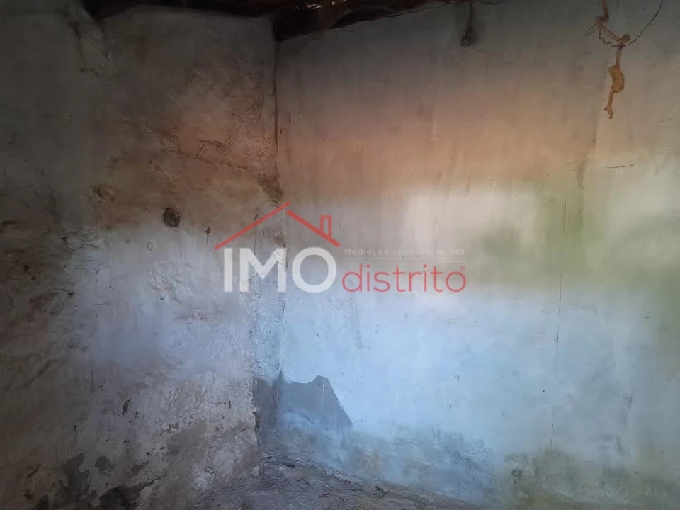 Moradia T0 para Venda em São Salvador da Aramenha Foto 24