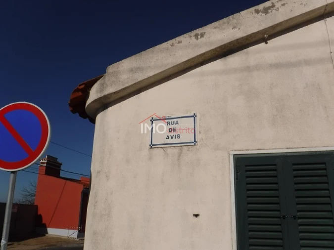 Moradia T3 para Venda em Fronteira Foto 2