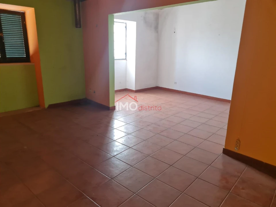 Moradia T3 para Venda em Fronteira Foto 3