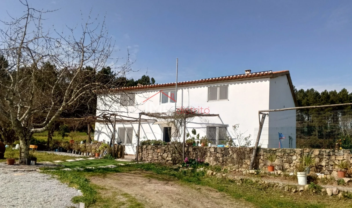 Quinta T3 para Venda em Sé e São Lourenço Foto 1