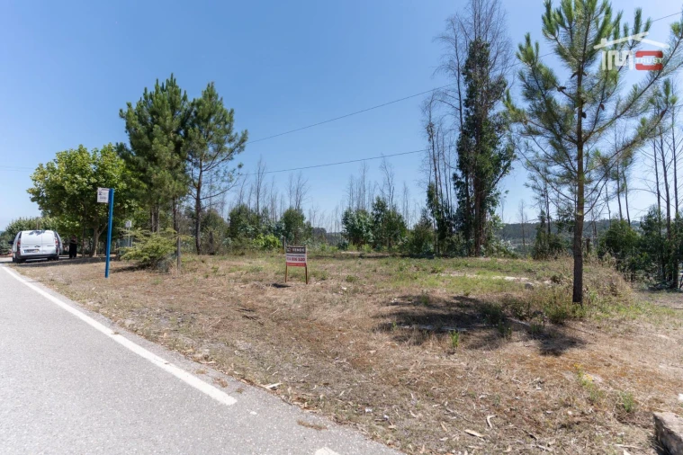 Terreno P/ Prédio para Venda em Caxarias Foto 21