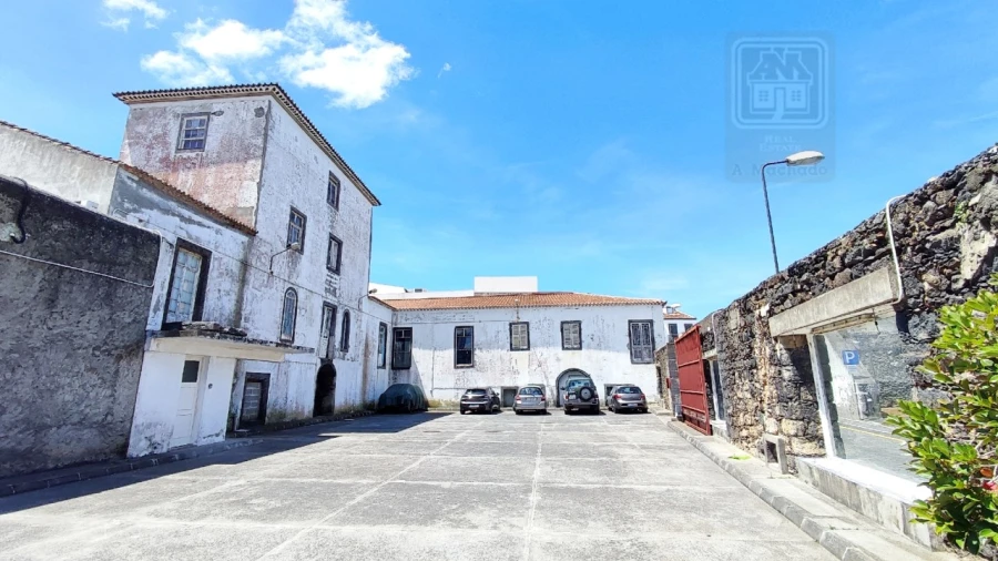 Negócio para Arrendamento em Ponta Delgada (São José) Foto 3