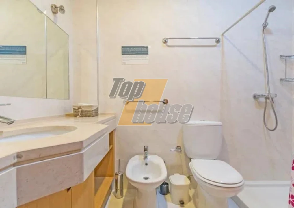 Apartamento T3 para Venda em Costa da Caparica Foto 16