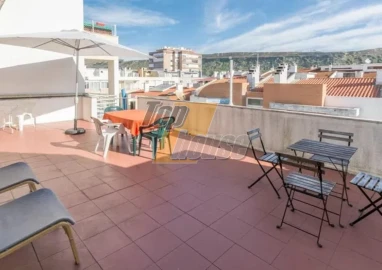 Apartamento T3 para Venda em Costa da Caparica